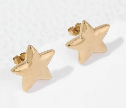 Aretes estrellas medianas.